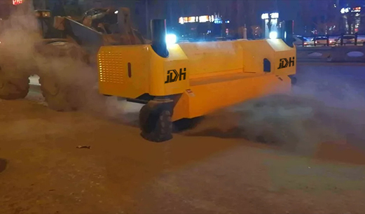 因为有你，这个雪天不在寒冷，除雪保障——宝威体育为您服务(图1)